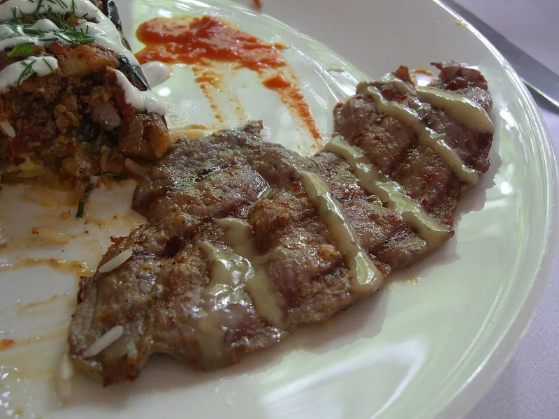 From Street Carts to Star Kitchens: How American Chefs Are Finally Catching Up to Turkish Kebab