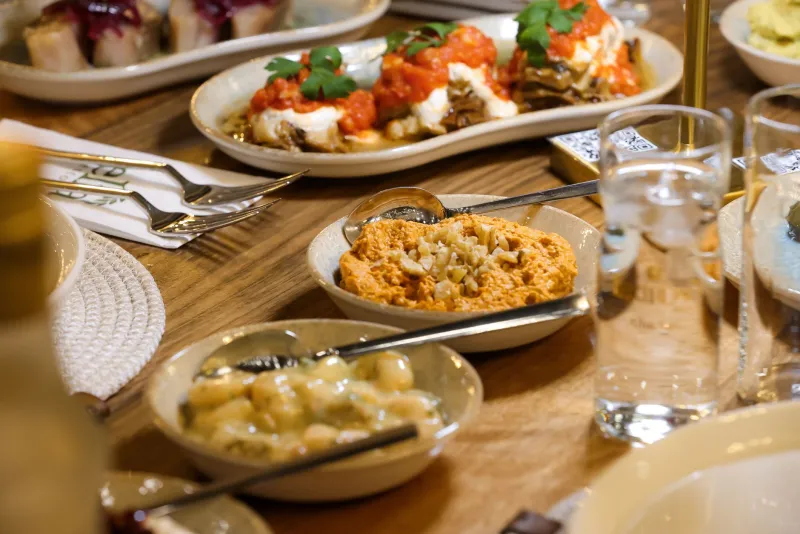 Candlelight and Kebab: How Turkish Dining Became the Date Night Nobody Saw Coming